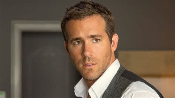 A Great Forgotten Ryan Reynolds Movie Hits Hulu Next Week