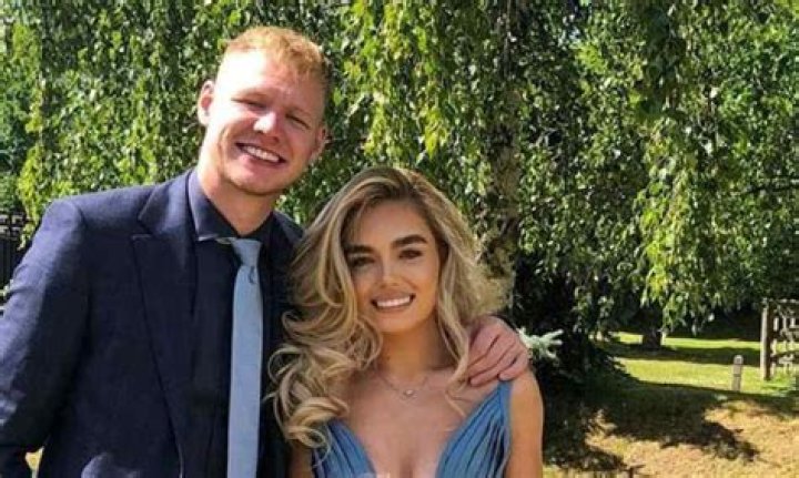 Aaron Ramsdale family, wife, children, parents, siblings