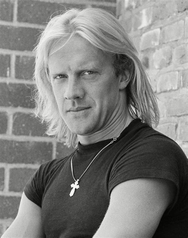 Alexander Godunov Biography - Facts, Childhood, Family Life & Achievements