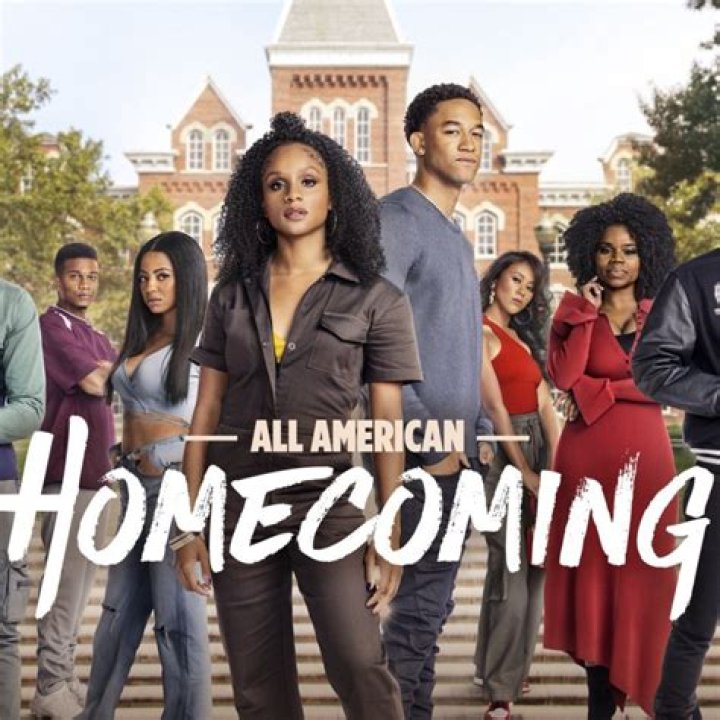 All American Homecoming Actress Kelly Jenrette Wiki, Husband, Age & Height