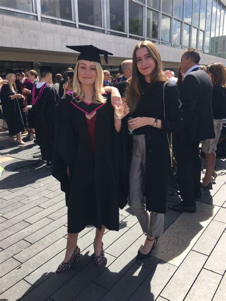 Amelia Dimoldenberg – Bio, Facts, Family