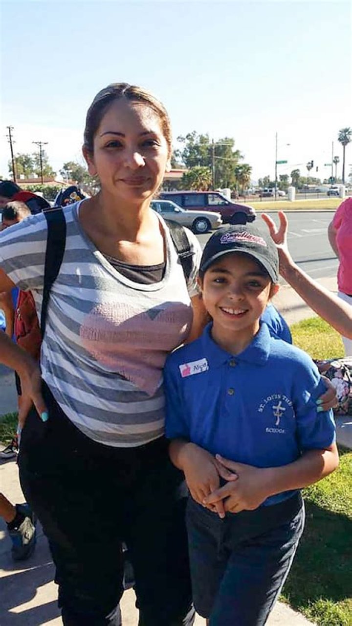 Arizona Alicia Navarro Wiki, Age, Birthday, Mother, Father, Boyfriend & More