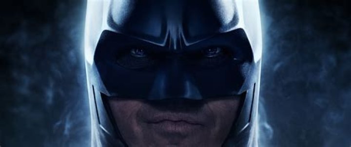 Badass Fan Art Imagines Michael Keaton As Batman Beyond’s Bruce Wayne