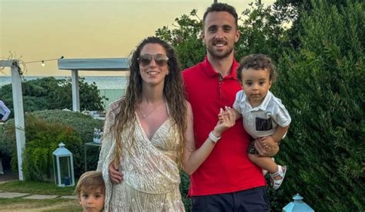 Bernardo Silva family, wife, children, parents, siblings