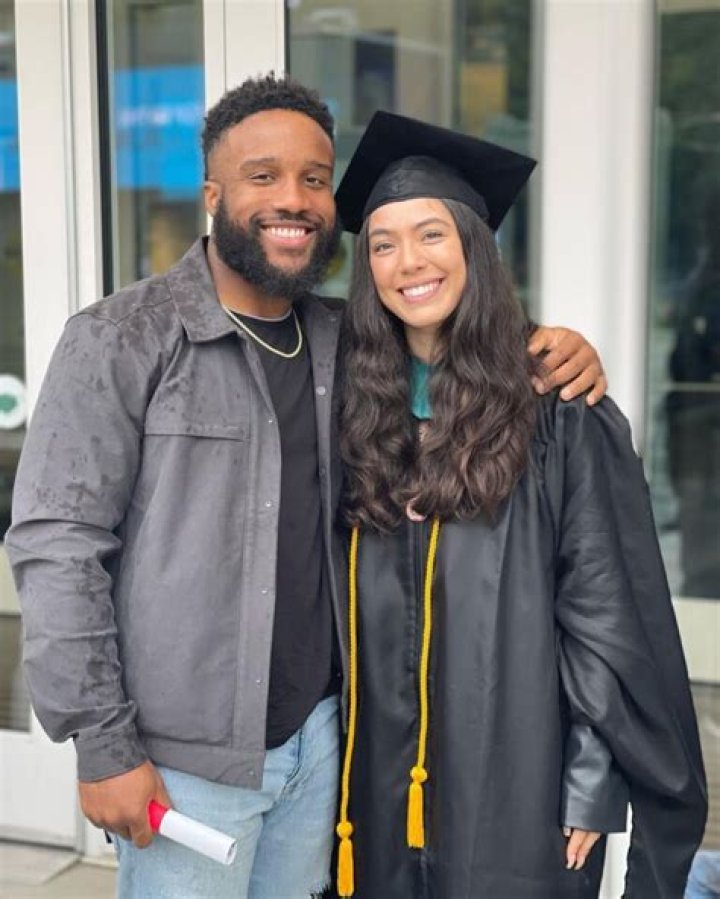 Boston Scott age, height, ethnicity, family, college, 40 time, draft, trade, net worth, Instagram