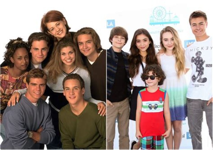 ‘Boy Meets World’ Cast Reunites For Hilarious Photo To Celebrate Pregnant Danielle Fishel