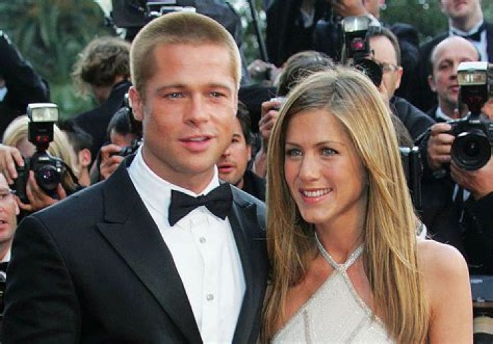 Brad Pitt And Jennifer Aniston Are Still In Touch Even After Angelina Jolie Drama