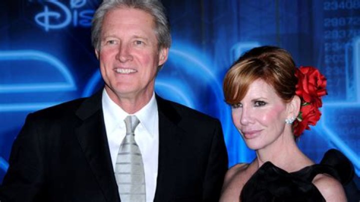 Bruce Boxleitner Biography - Facts, Childhood, Family Life & Achievements
