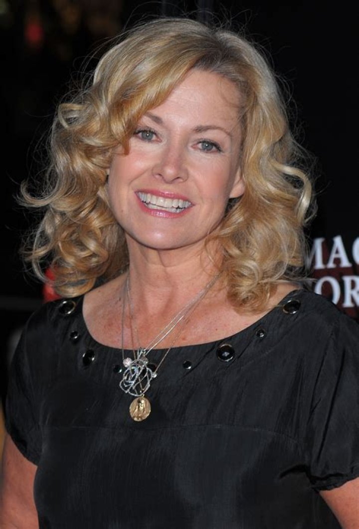 Catherine Hicks Net Worth