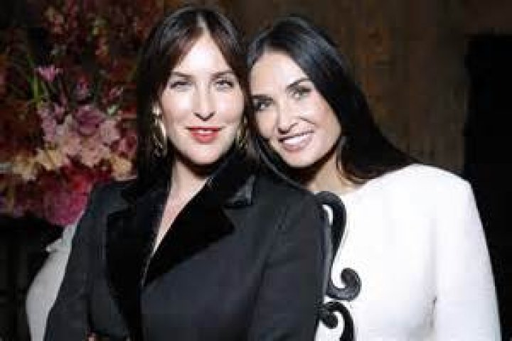 Chanté Moore siblings: Meet LaTendre Moore, Kelvin Gomillion