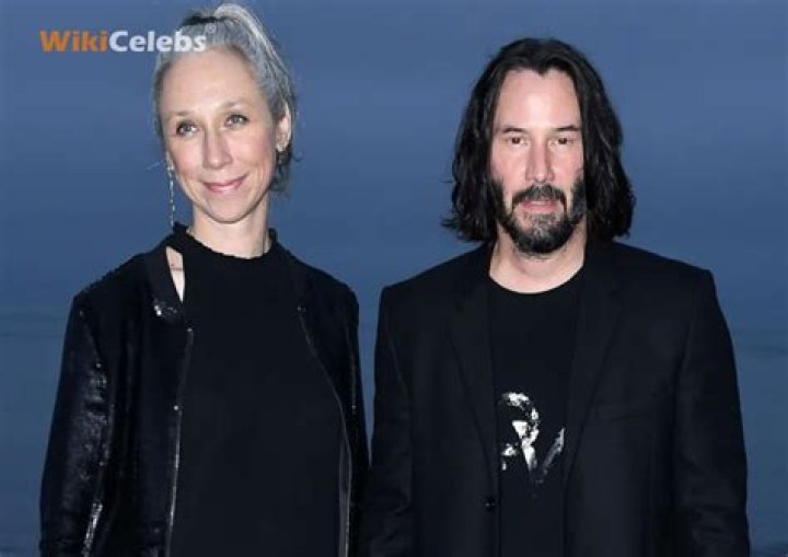 Charlie Bushnell Wiki, Age, Girlfriend, Net Worth, Height & More