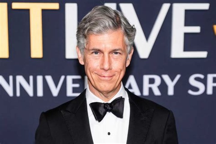 Chris Parnell Biography - Facts, Childhood, Family Life & Achievements of Actor