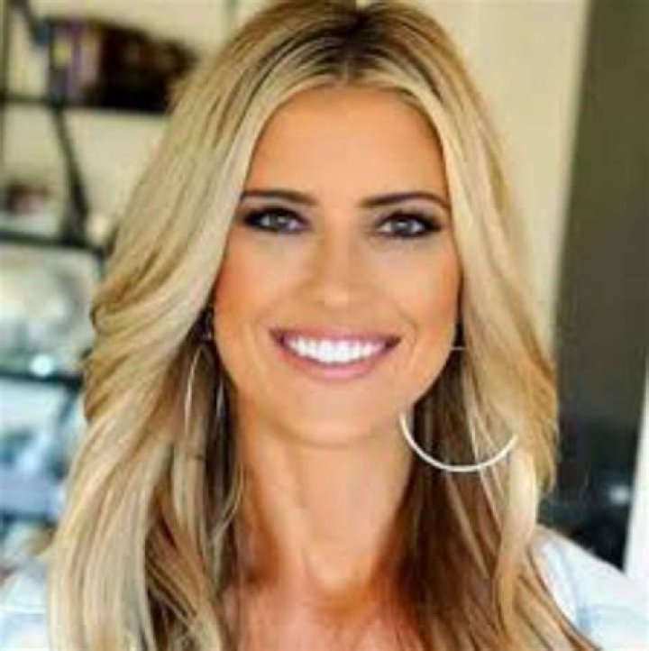 Christina Anstead – Bio, Facts, Family Life, Achievements