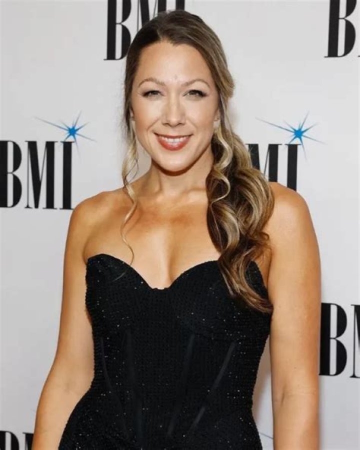 Colbie Caillat Bra Size, Age, Weight, Height, Measurements