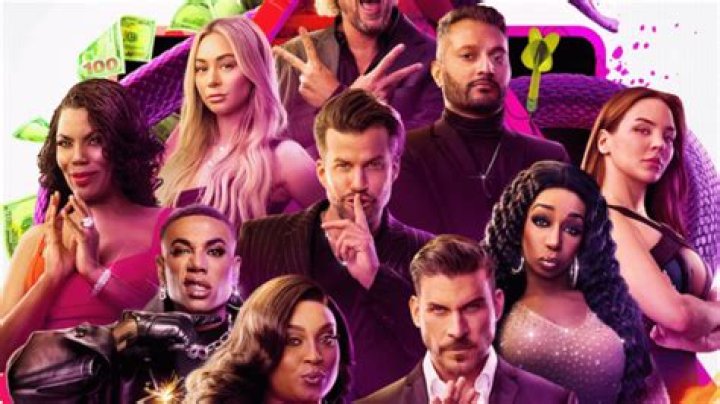 Corinne Olympios, Jonny Fairplay, Johnny Bananas and more compete on new competition series, ‘House of Villains’