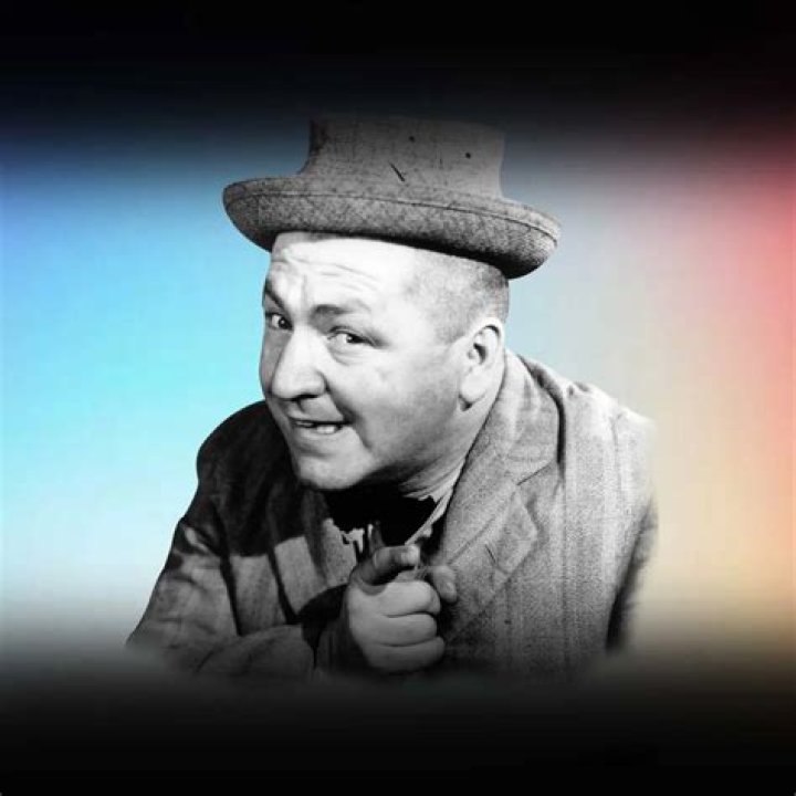 Curly Howard Biography - Facts, Childhood, Family Life & Achievements
