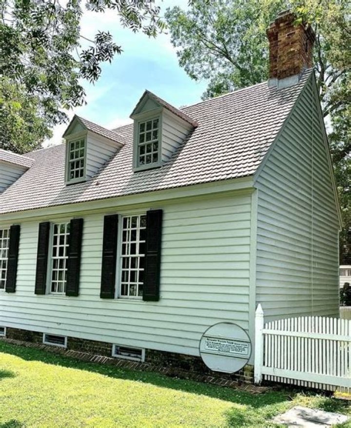 Darren Waller house: Where does Darren Waller live?