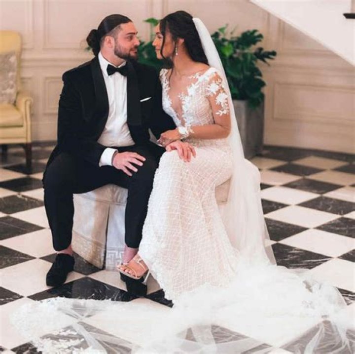 David Bakhtiari wife: Is David Bakhtiari married?
