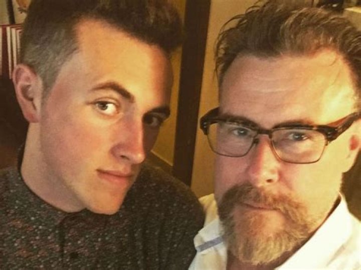 Dean McDermott Opens Up About His Oldest Son Jack Being Gay ‘I Support Him’