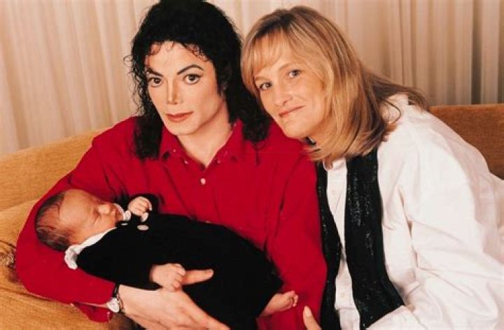Debbie Rowe - Bio, Facts, Family Life of Michael Jackson’s Ex-Wife