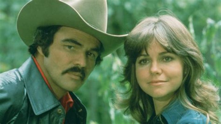 Did ‘Smokey and the Bandit’s Sally Field and Burt Reynolds date?
