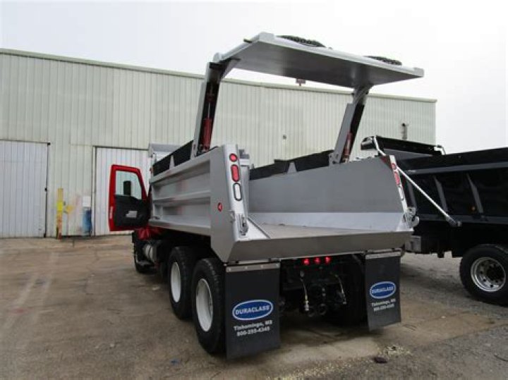 Do Andie and Dump Truck end up together? – Celebrity