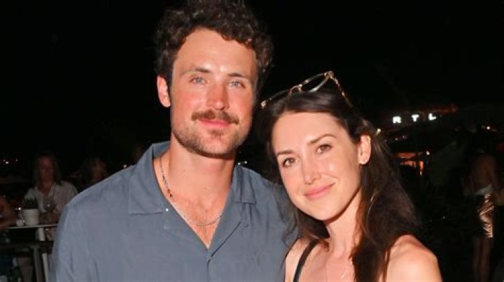 Dylan Arnold wife: Is Dylan Arnold married?