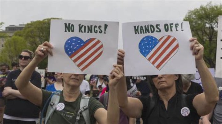 Elspeth Tavares was vaccinated?