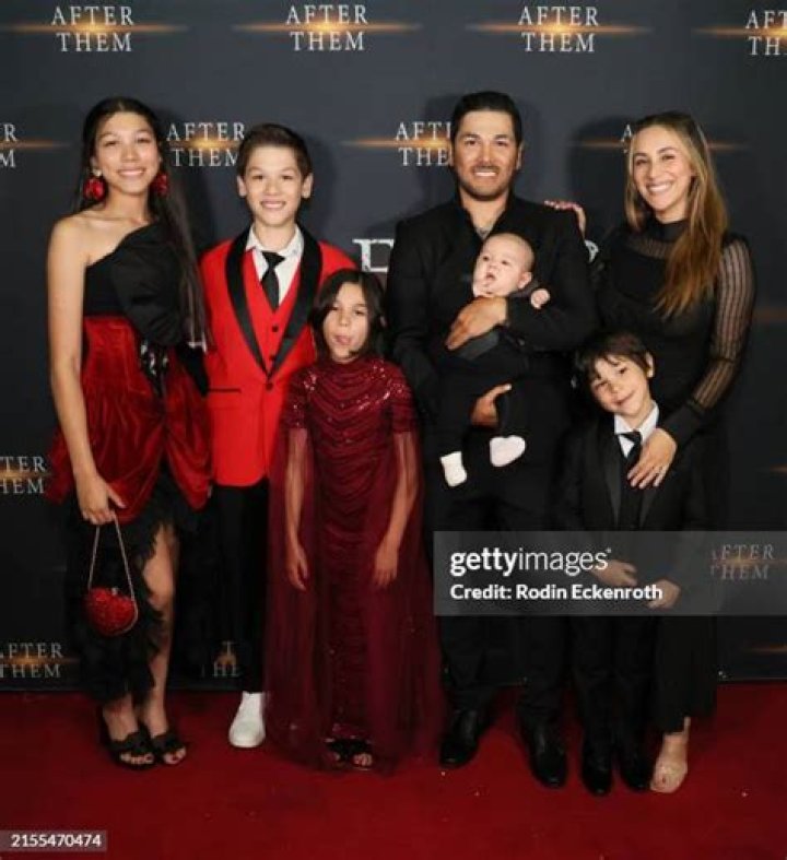 Esthalla Ortiz – Bio, Facts, Family