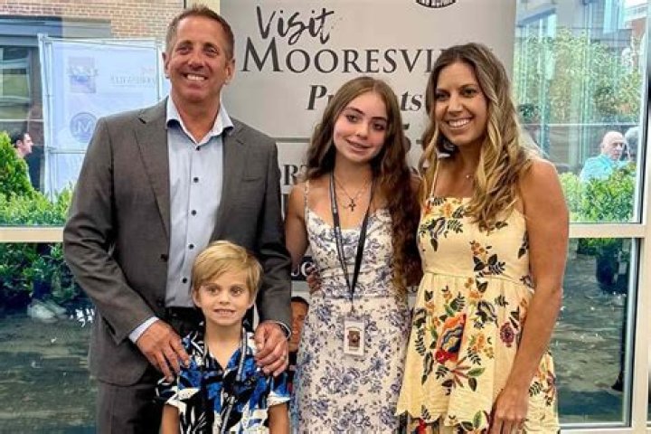 Explore BeEtta Be Stoney Obituary & Funeral – Kansas State Mourns