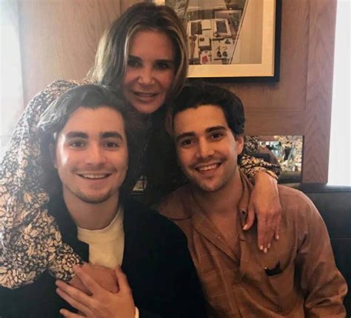 Fabien Frankel parents: Caroline Besson, Mark Frankel