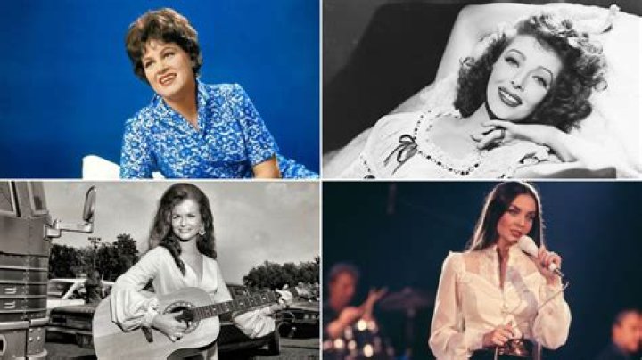 Famous American Female Folk Singers
