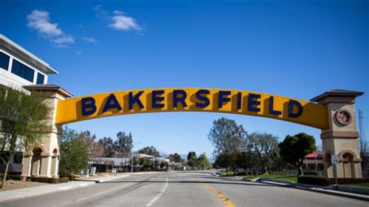 Famous People From Bakersfield, California & Celebs Born In Bakersfield