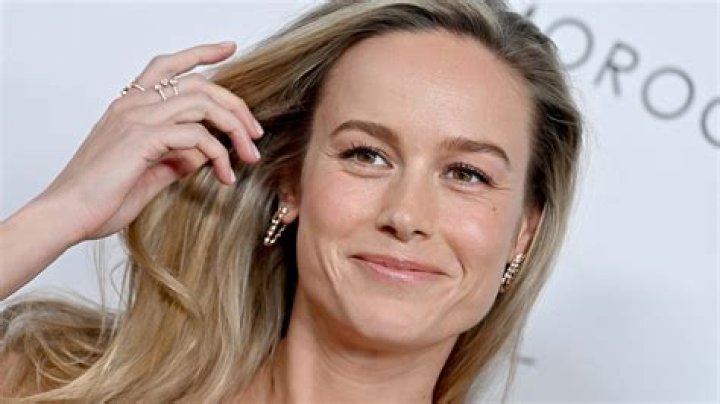 From puppy selfies to throwbacks: The best of Brie Larson in 2022