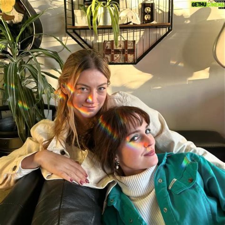 Hallea Jones Wiki, Boyfriend, Age, Net Worth & Height