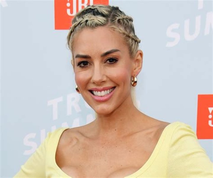 Heather Rae El Moussa in Bathing Suit is "So Sweet" — Celebwell