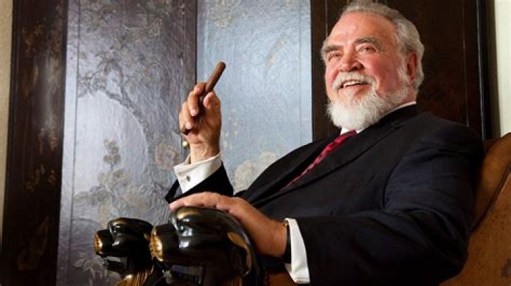 Herb Kohler net worth at the time of death