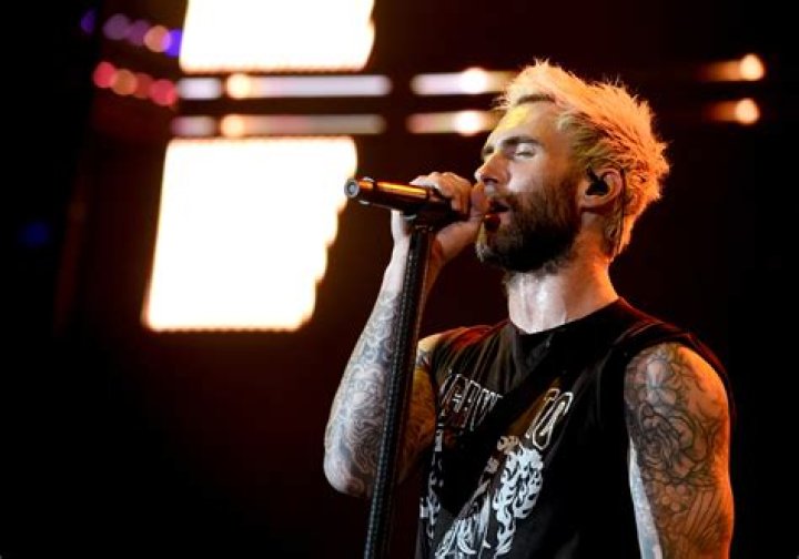 Hey, kids — try your hand at the Adam Levine ‘Goldilocks’ meme, it’s fun!