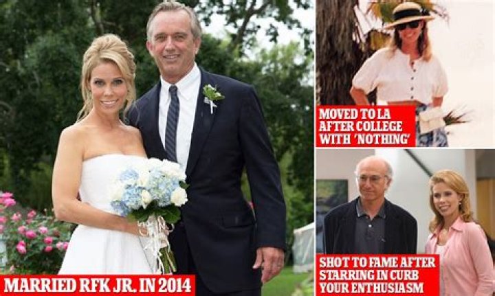 How many times has Barry Williams been married to? Meet Barry Williams’ first, second and third wives