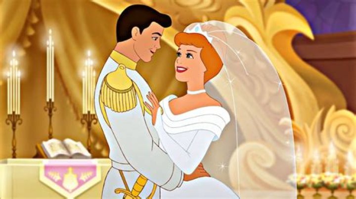 How old was Cinderella when she got married? – Celebrity
