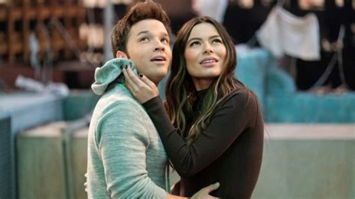 How rich is Carly Simon? – Celebrity