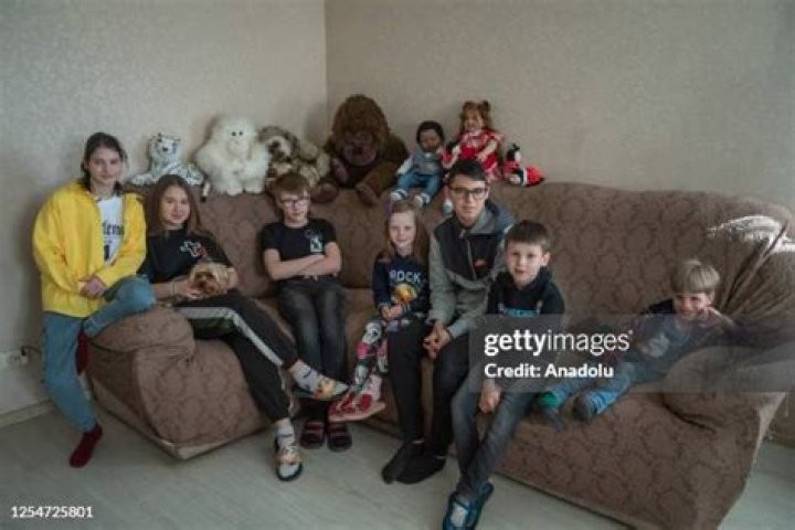 Inna Churikova family, husband, children, parents, siblings
