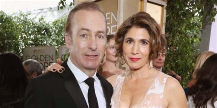 Is Bob Odenkirk still married to Noami?