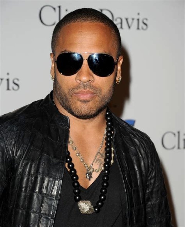 Is Dara Kravitz related to Lenny Kravitz?