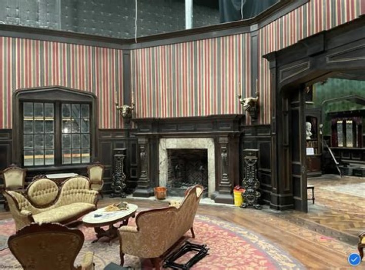 Is Gracey Manor real? – Celebrity