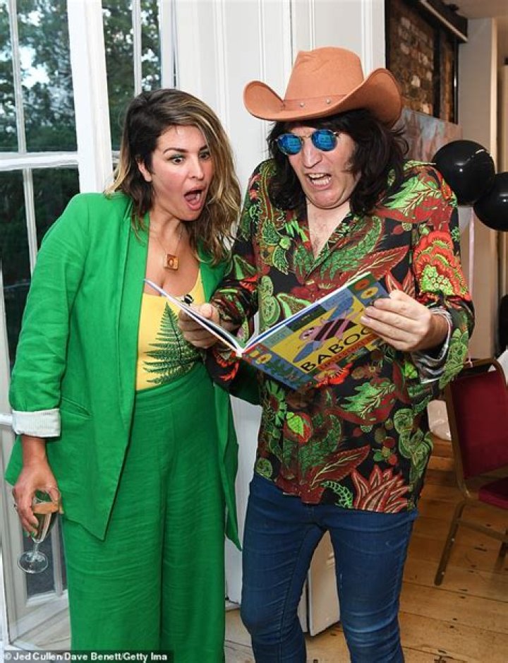 Is Noel Fielding married to a duck? – Celebrity