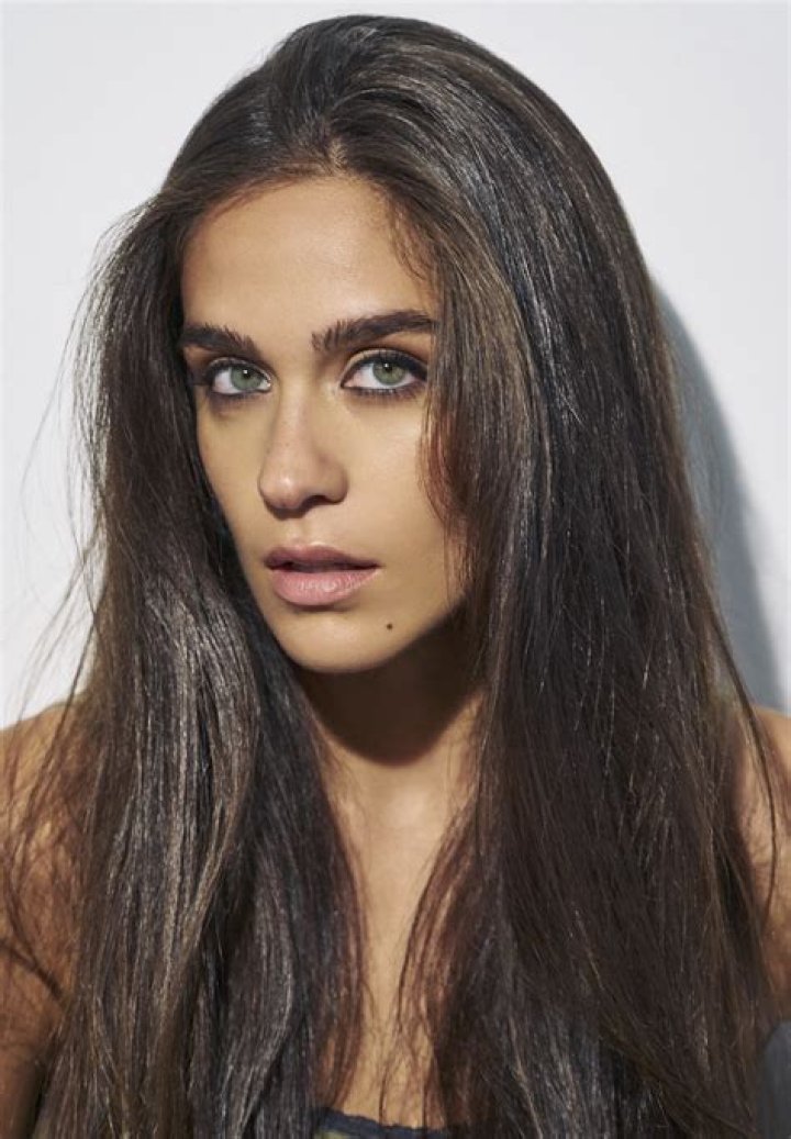 Isabel Pakzad - Bio, Facts, Family Life