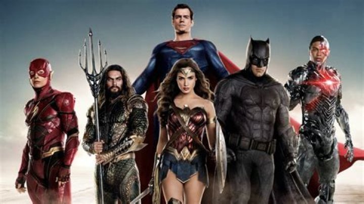 James Gunn’s DCU Justice League unites in fantastic fan art that may foreshadow the future