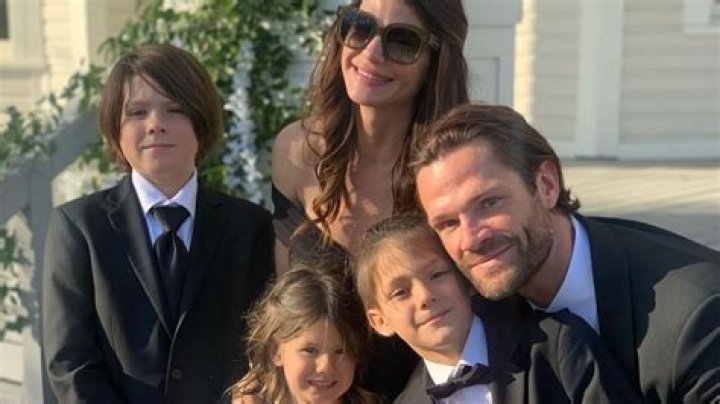 Jared Padalecki Biography - Facts, Childhood, Family Life & Achievements