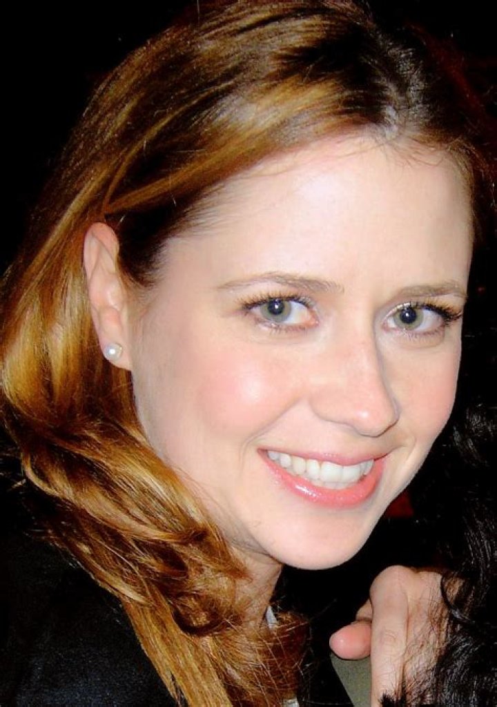 Jenna Fischer Biography - Facts, Childhood, Family Life & Achievements